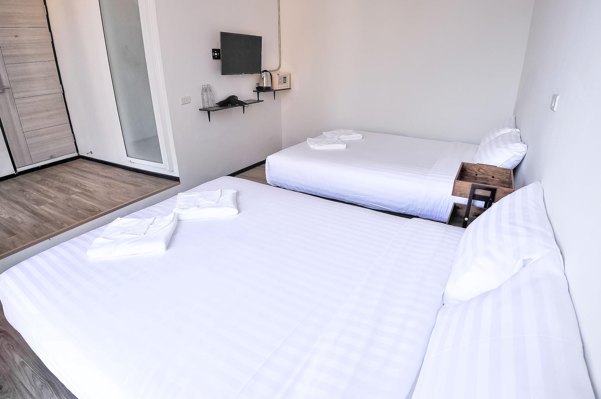 Glur Phuket Patong Beach - SHA Certified Exterior foto